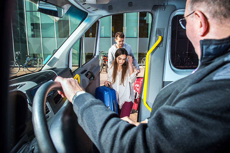 Location de minibus, Saint-Joseph