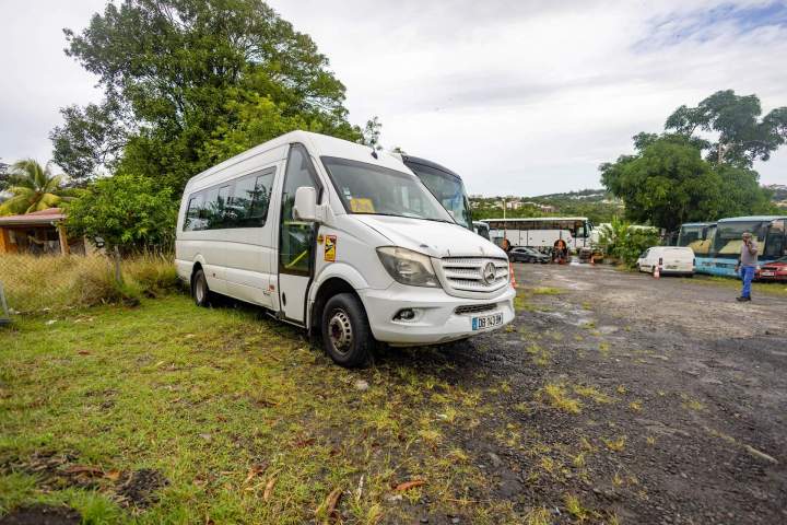 La flexibilité d'un minibus avec un service professionnel